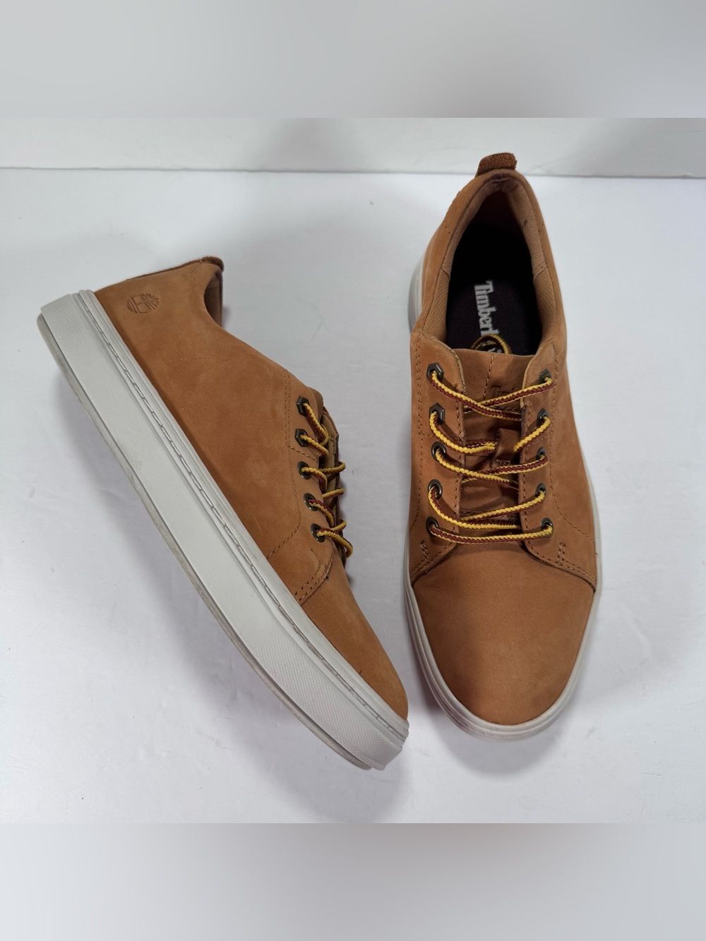 Timberland Wheat Nubuck Leather Low Top Sneakers Women Size 7